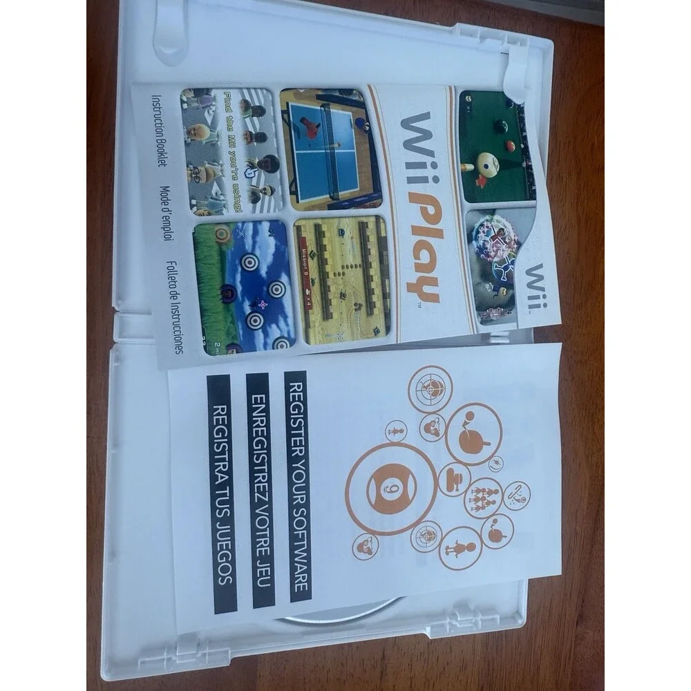 Wii Play (Nintendo Wii Video Game, 2007) Complete With Manual Tested
